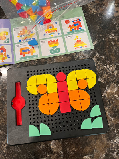 MAGNETIC DESIGN BOARD 2-in-1 Activity Pad - Discovery Toys