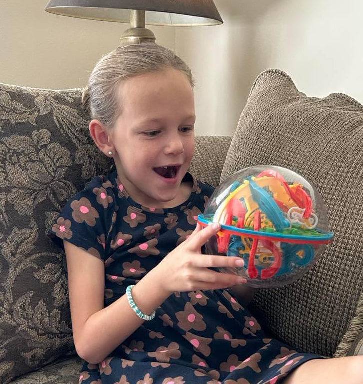 MAZE CHALLENGE BALL - Maze Ball Game - Discovery Toys