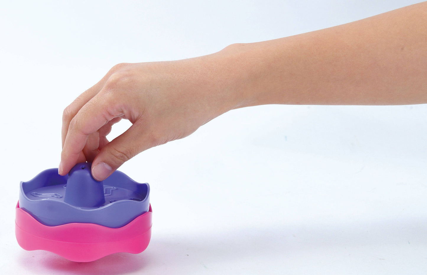 STACK & SPIN - Spinning Tops for Toddlers - Educational Toy 2 - 3 Years - Discovery Toys