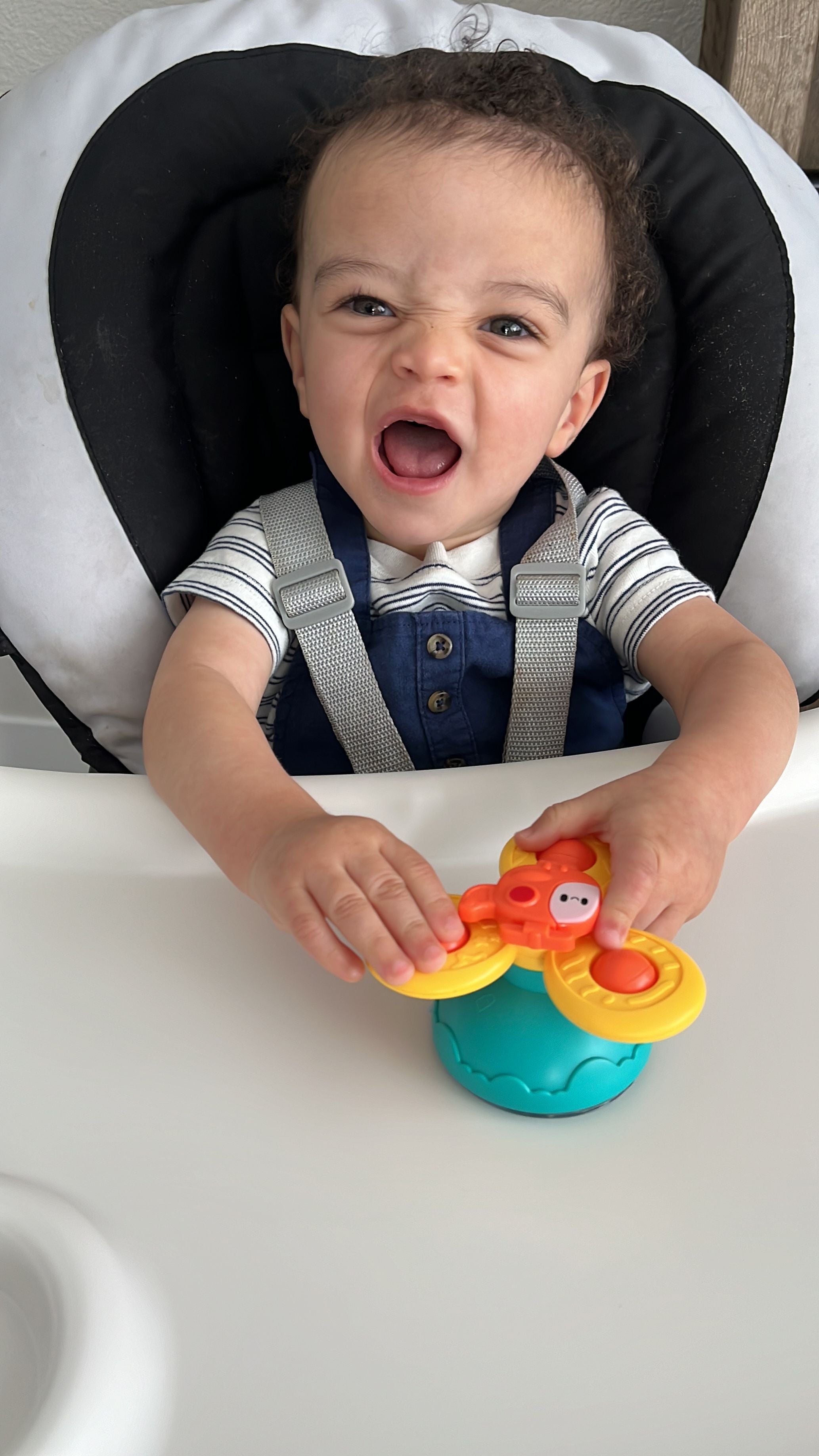 SPINNER FUN COPTER Multi-Sensory High-Chair Activity Toy - Discovery Toys