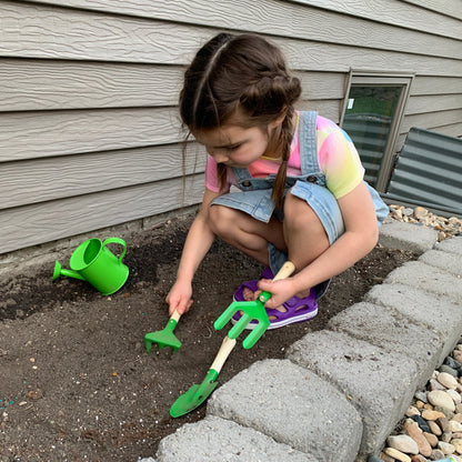 JR. GARDEN TOTE & Kids Tool Set - Discovery Toys