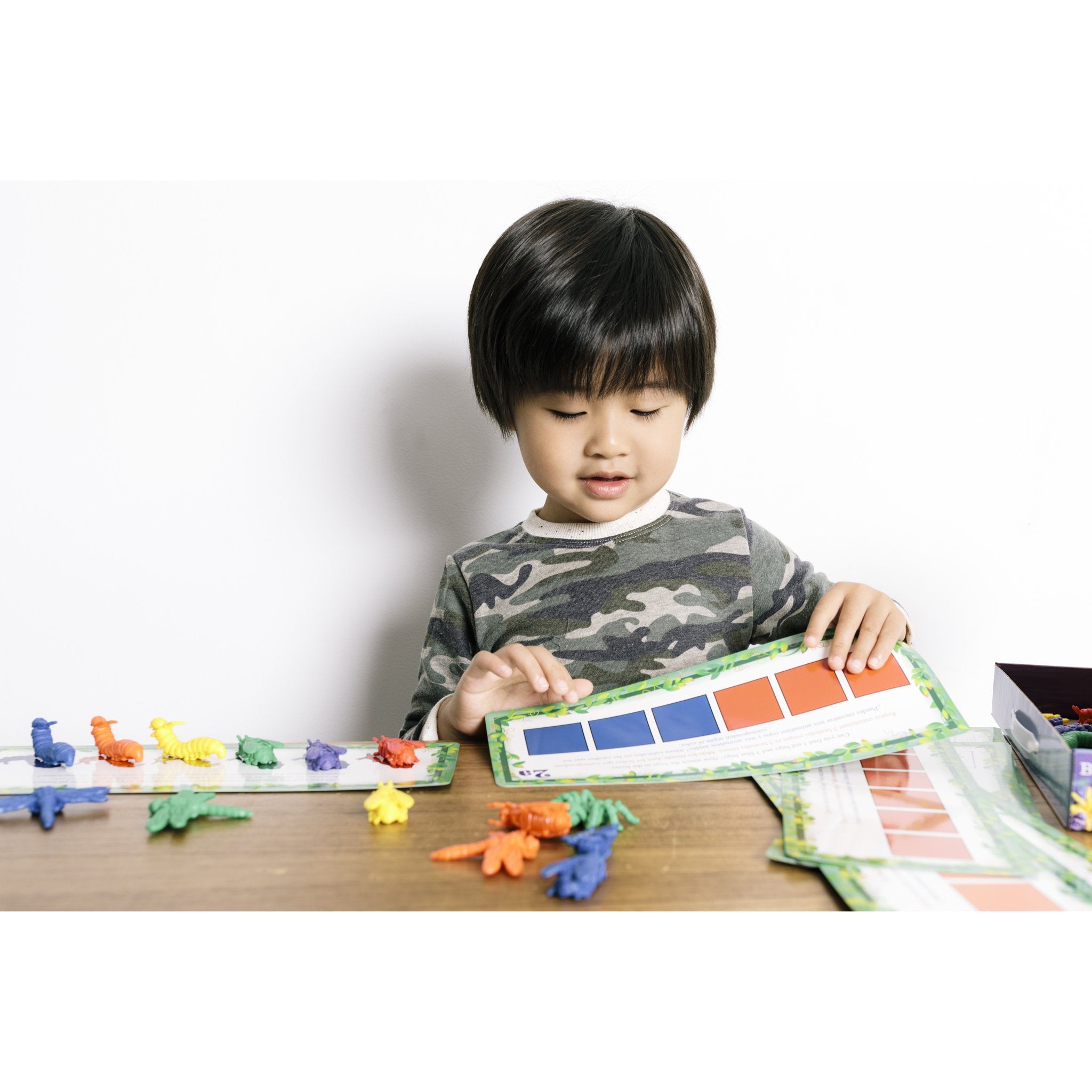 BUSY BUGS Pre Math STEM Counters Educational Toy Set - Discovery Toys