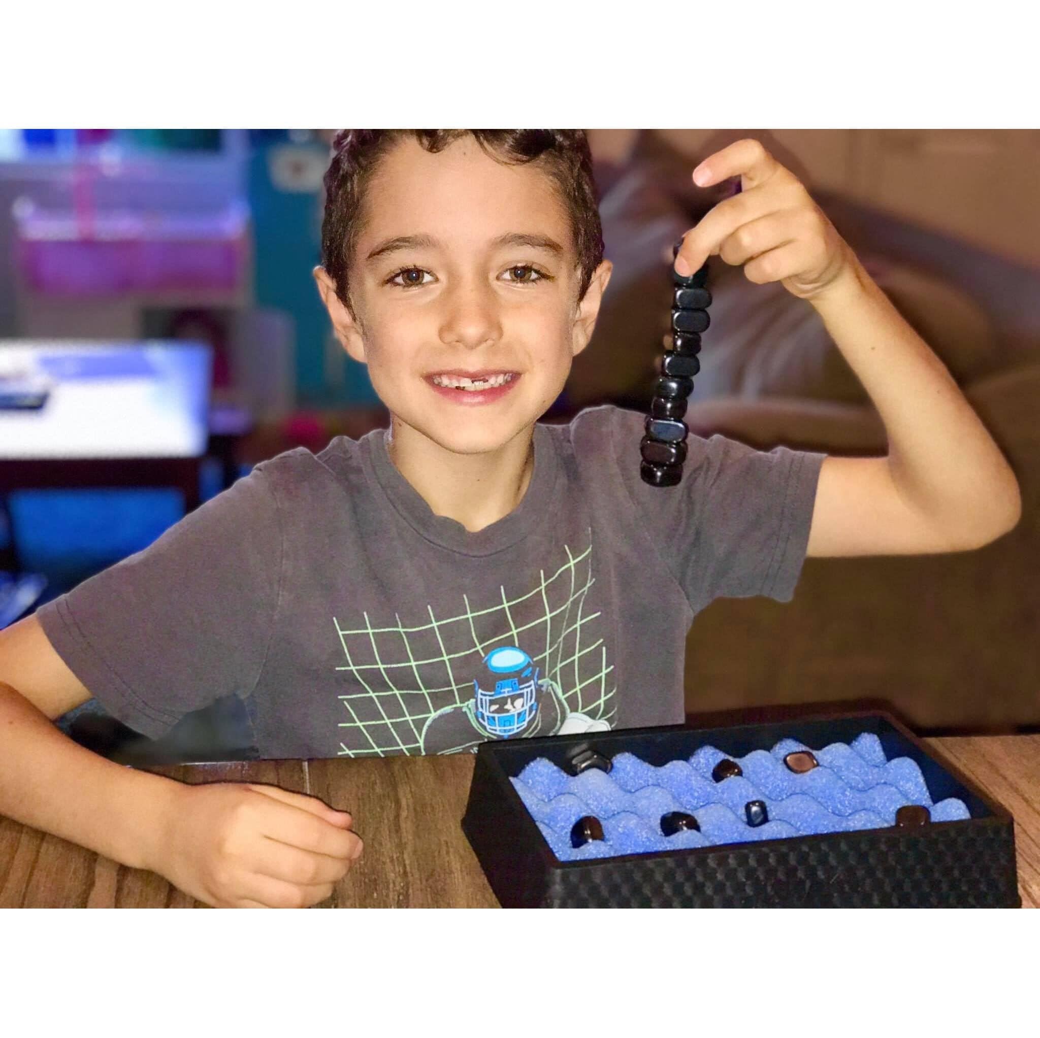 JISHAKU Stones Magnetic Game - Teen Game - Discovery Toys